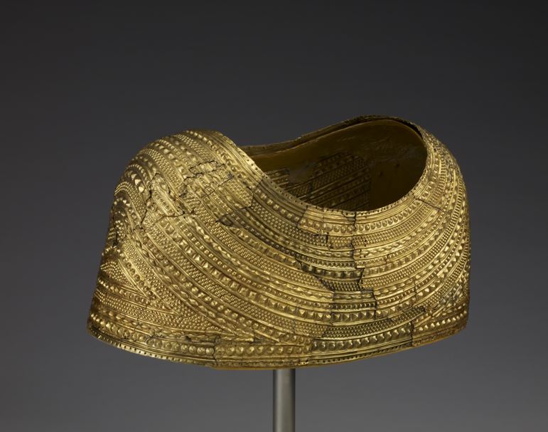 Goldener Umhang von Mold (Wales), 1900–1600 v. Chr.