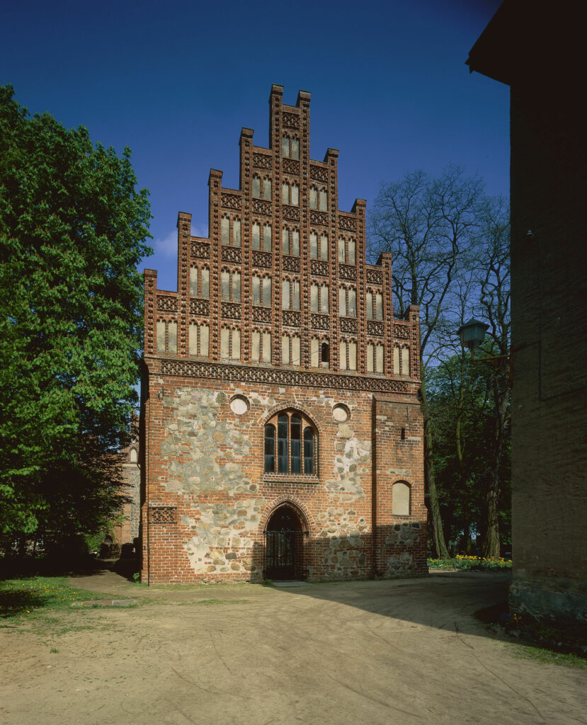 Außenansicht der Kapelle des Hl. Grabes (1512 geweiht).