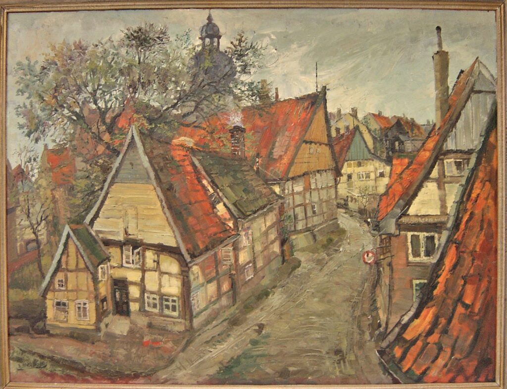 Das Gemälde von Anton Woelki von 1946 zeigt die Kirchgasse vom Pastorat (Löhrstraße 9) aus. Am rechten Bildrand ist ein Fachwerkgiebel mit Inschrift zu sehen. Der Balken mit Inschrift ist eingemauert in das heutige Eckgebäude Löhrstraße/Kirchgasse.